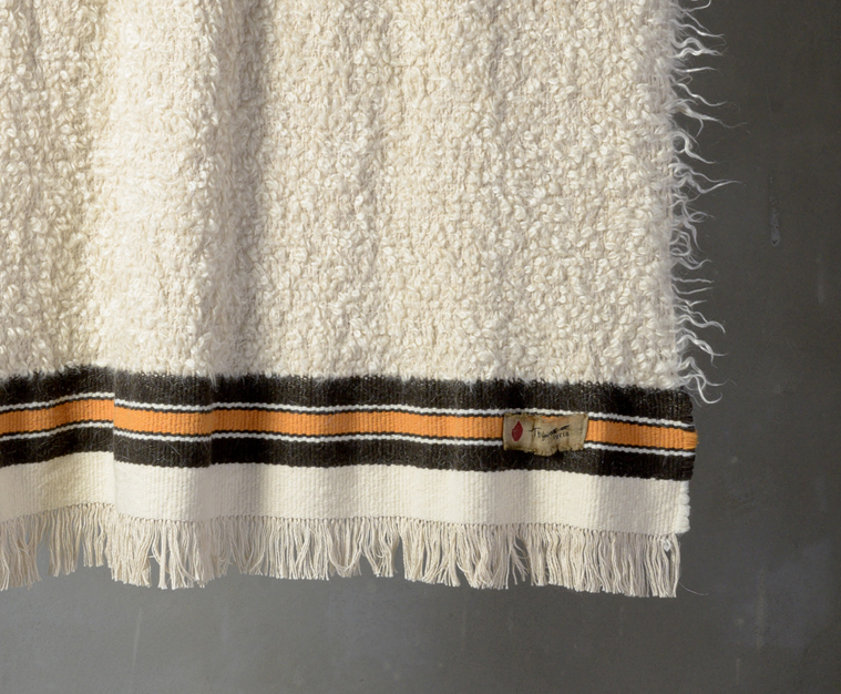 Adirato Throw - The House of Lyria