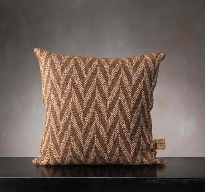 Arusha Pillow - The House of Lyria
