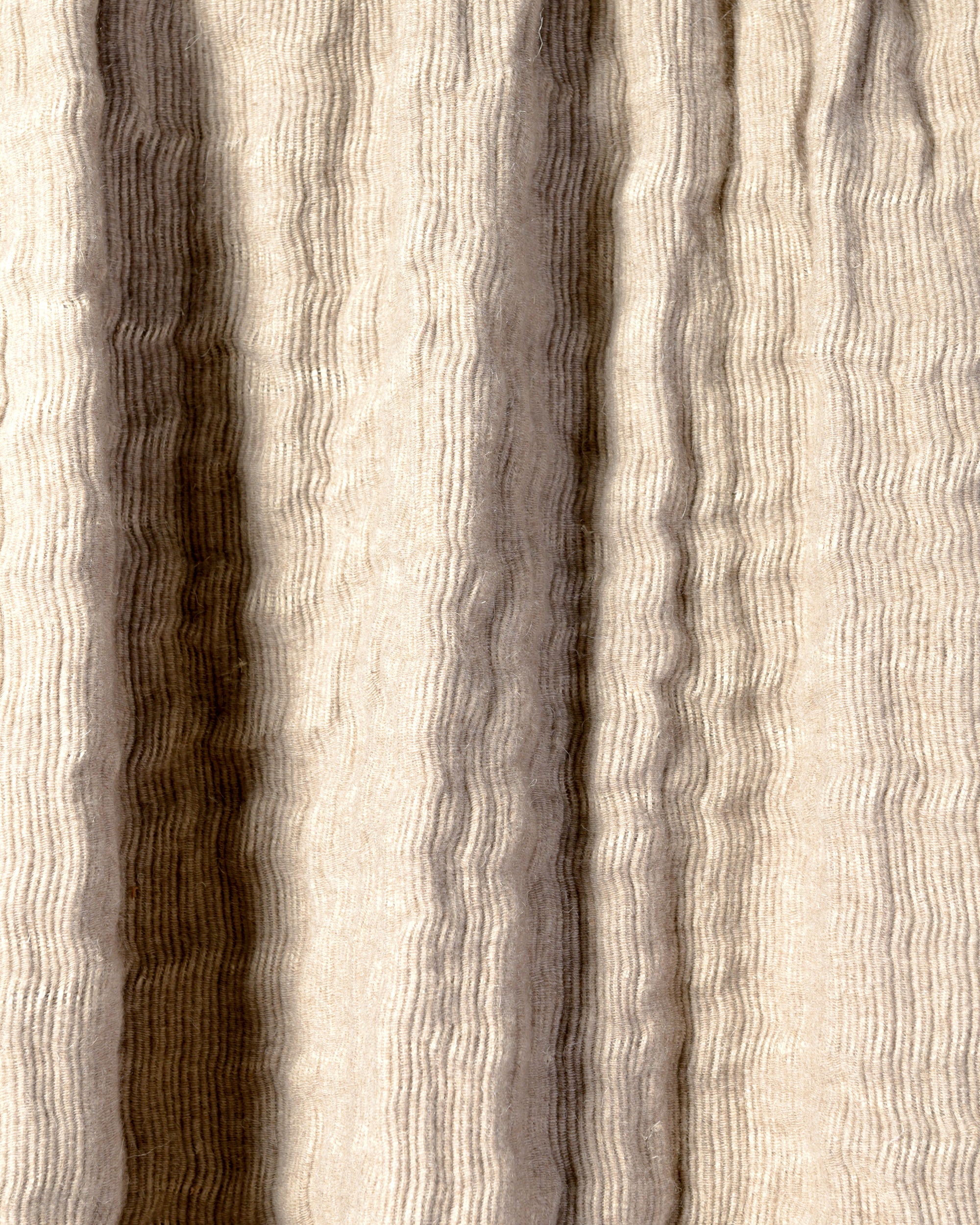 Castor Throw - The House of Lyria