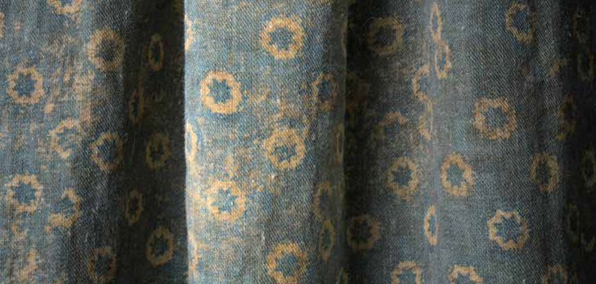 Fragranza Throw - The House of Lyria