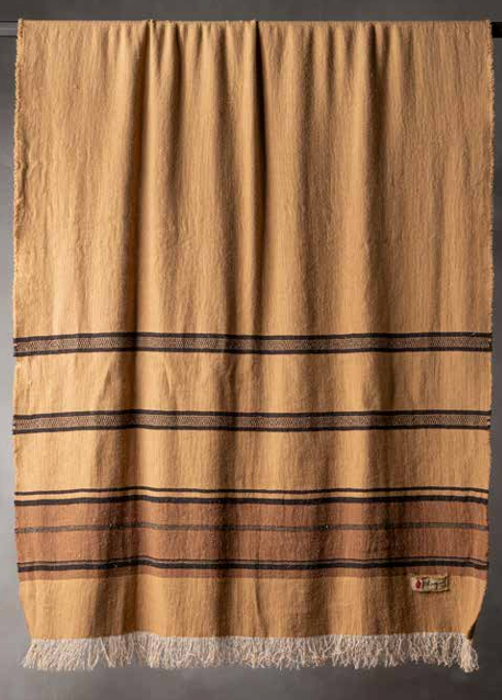 Hernan Throw - The House of Lyria