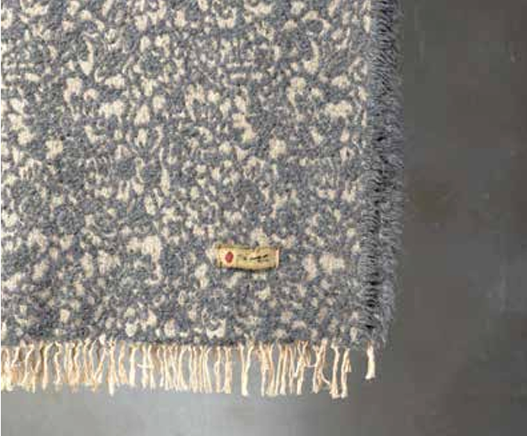 Malghe Throw - The House of Lyria