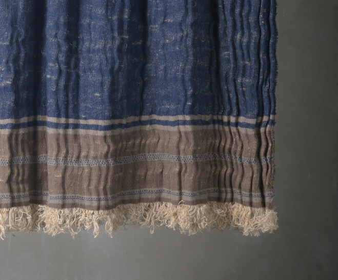 Malvagio Throw - The House of Lyria