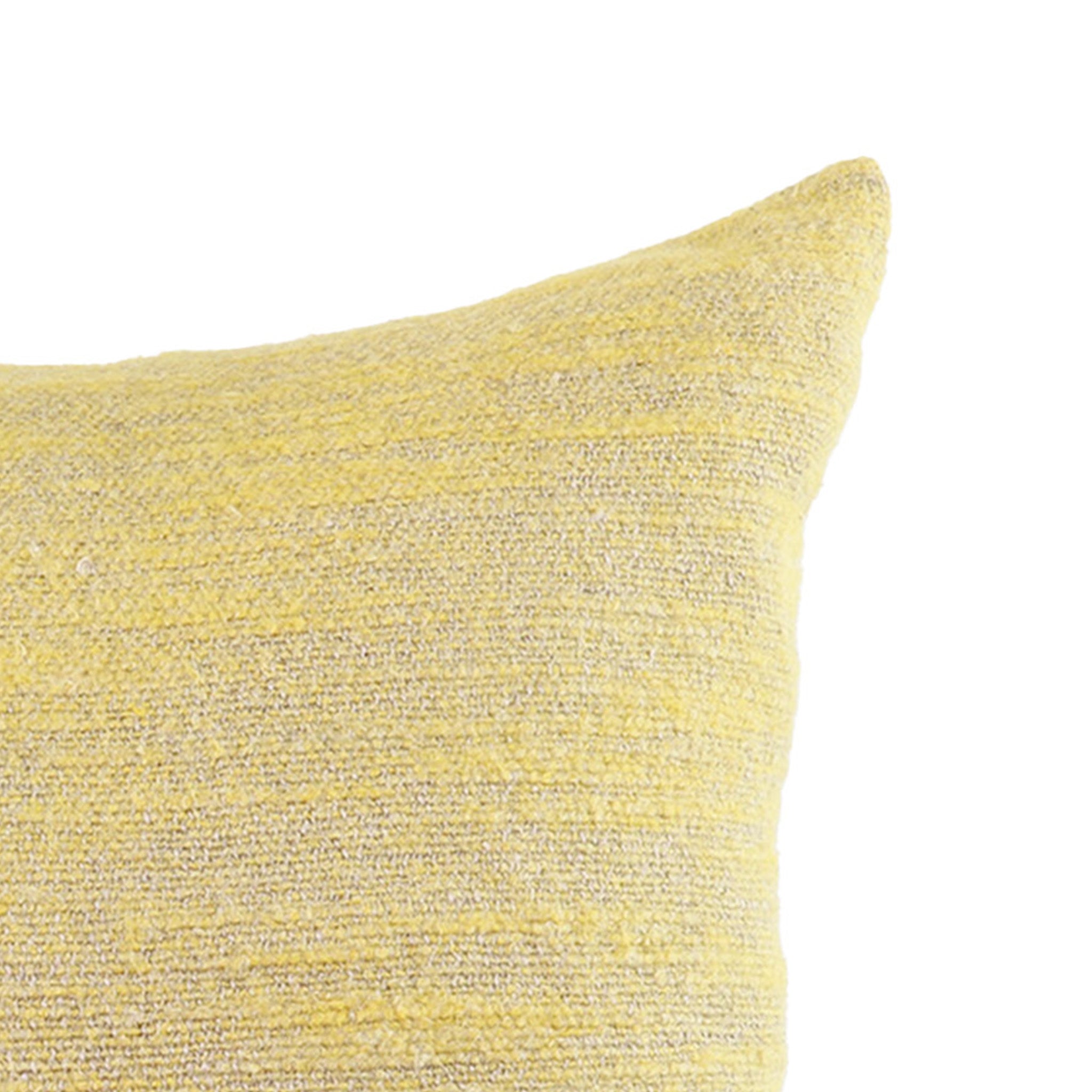 Nash Pillow