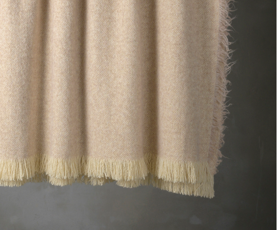 Parrish Throw - The House of Lyria