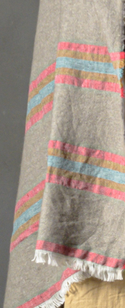 Rigoroso Throw - The House of Lyria