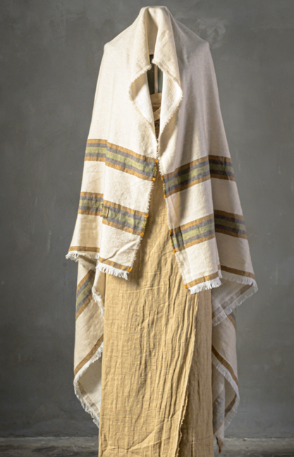 Rigoroso Throw - The House of Lyria