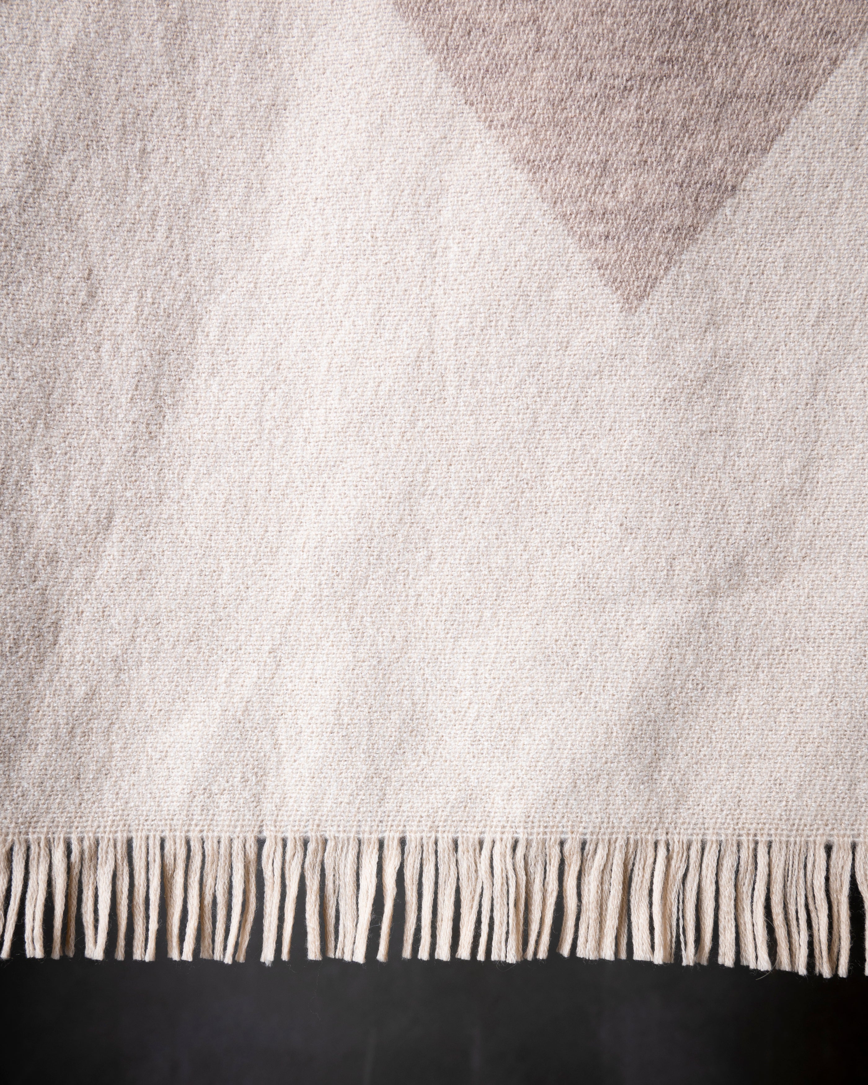 Arenal Throw