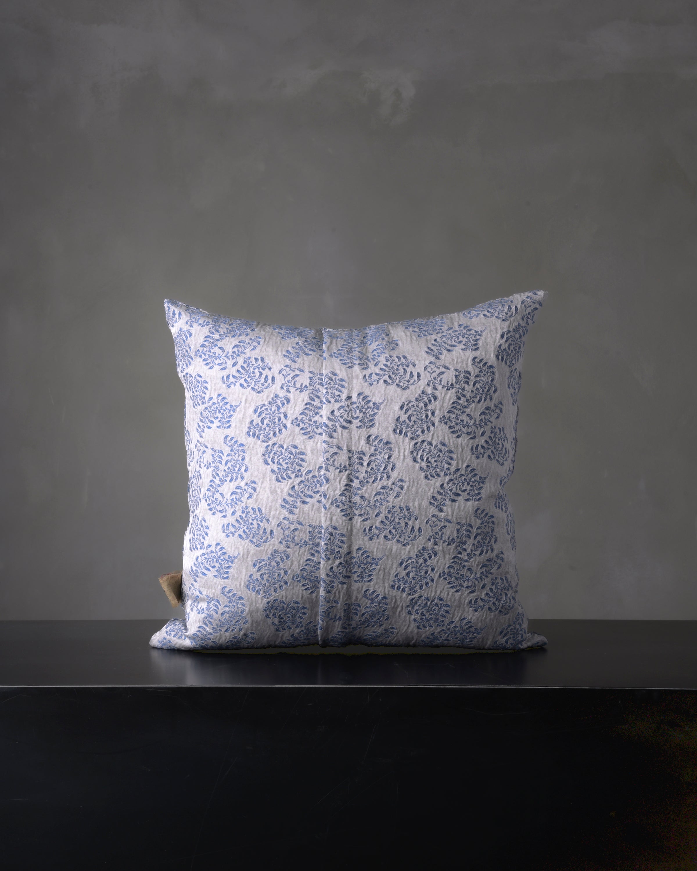 Murcia Pillow - The House of Lyria