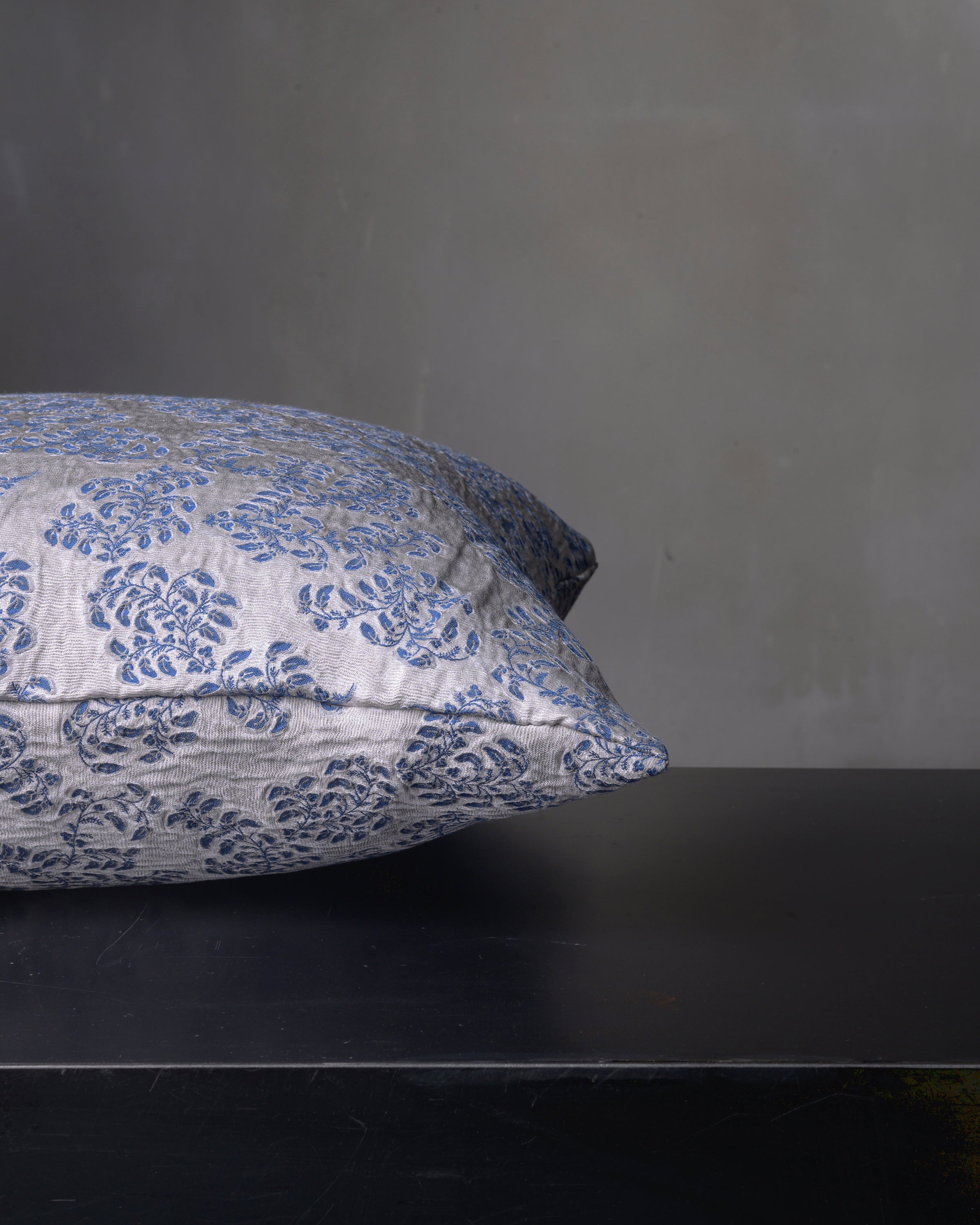 Murcia Pillow - The House of Lyria