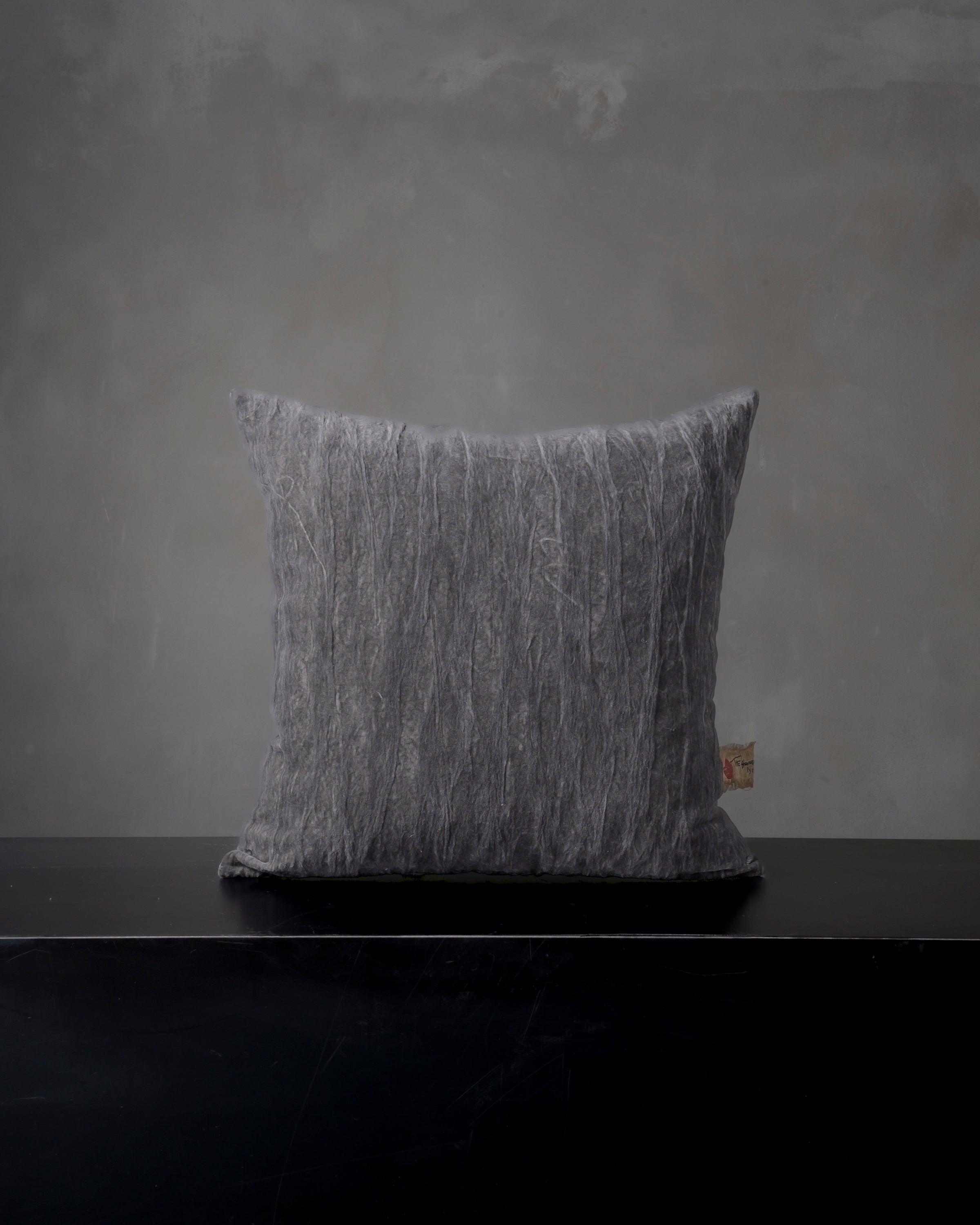 Velutina Pillow