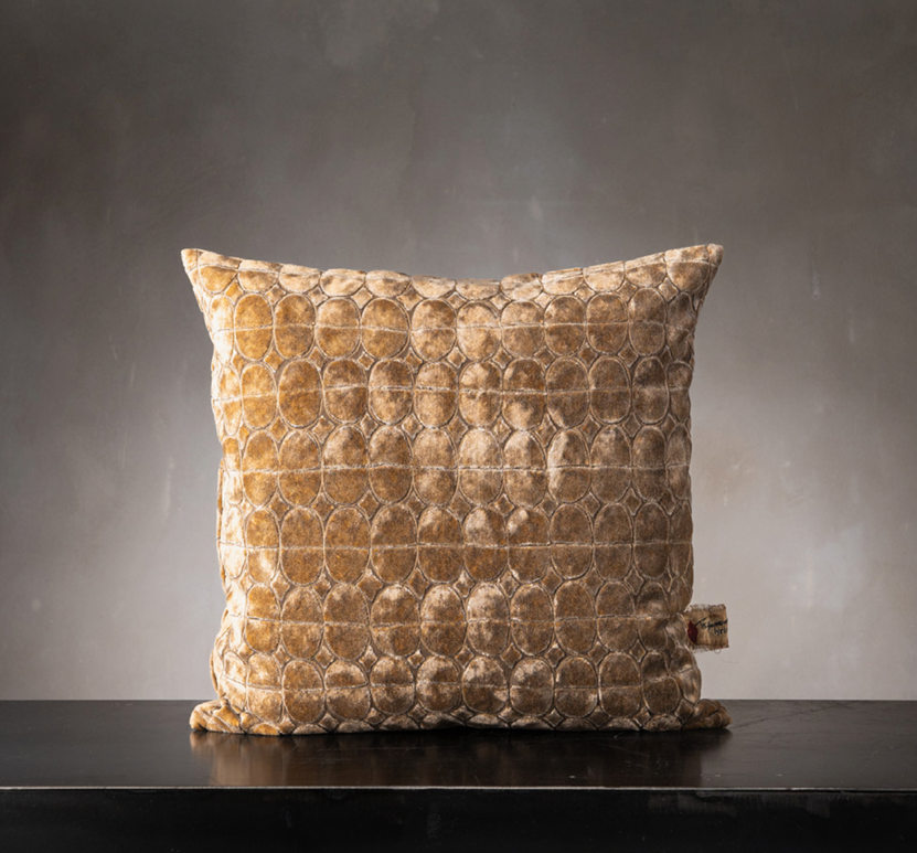 Anais Pillow