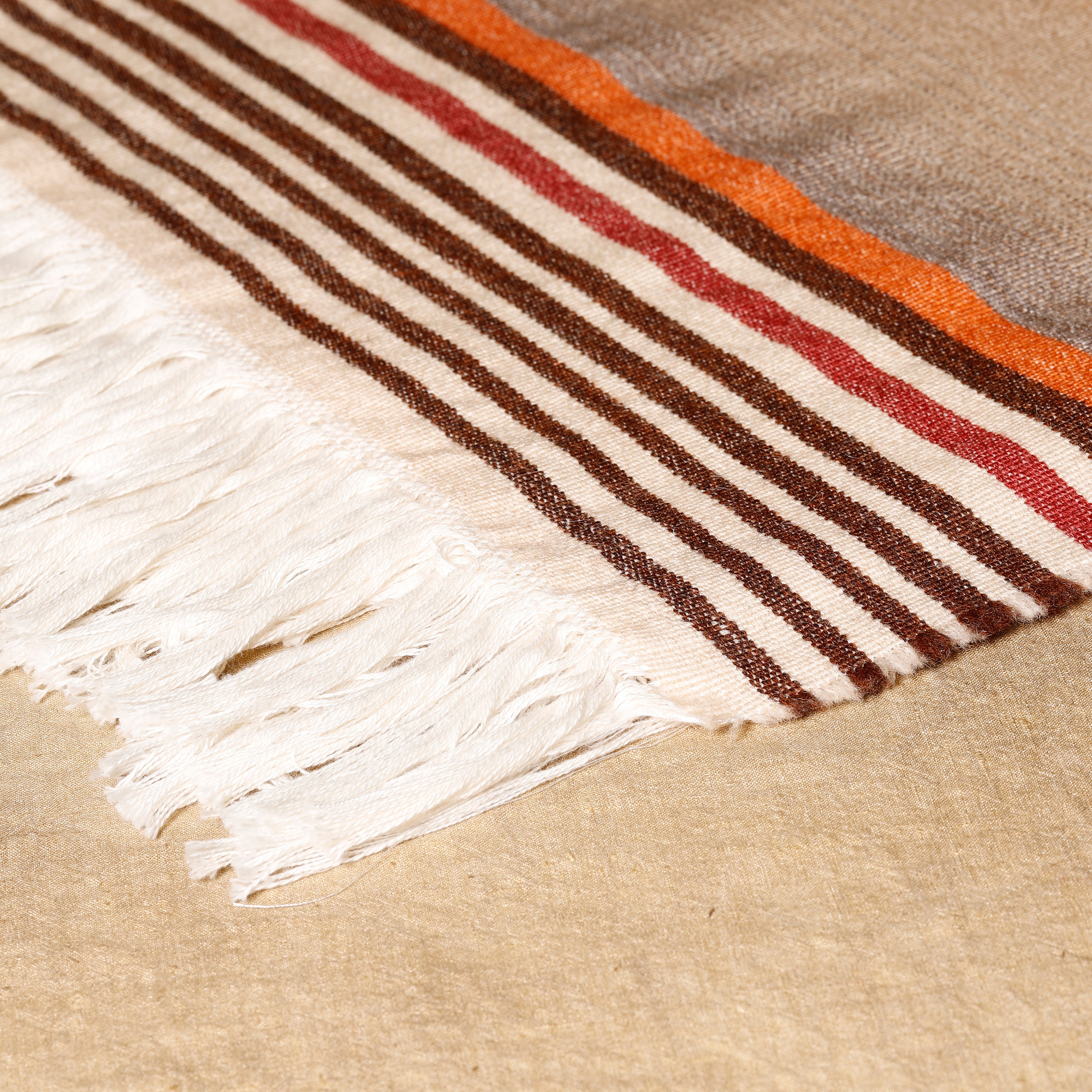 Ramingo Throw