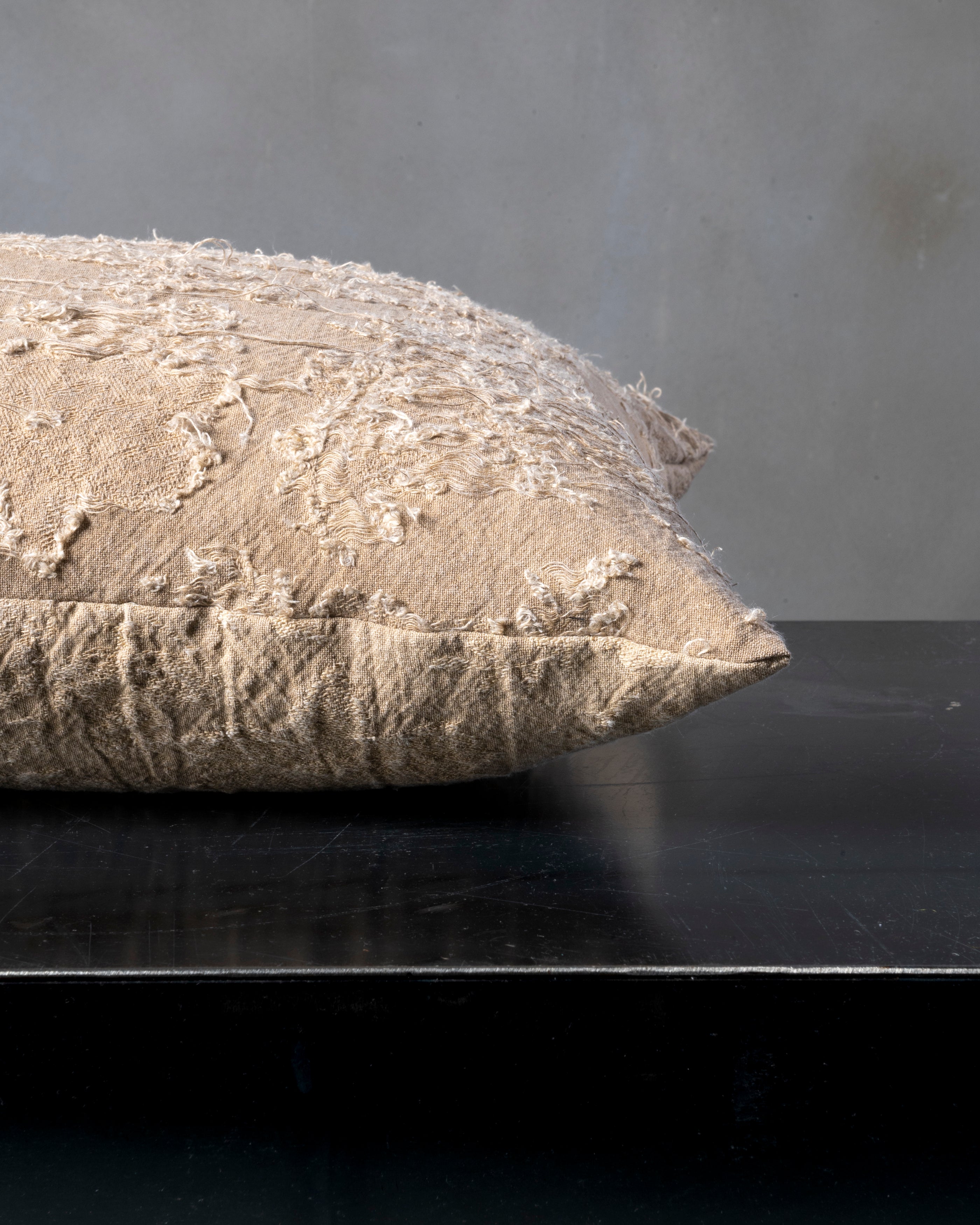 Zosimo Pillow 20"x20"  - The House of Lyria