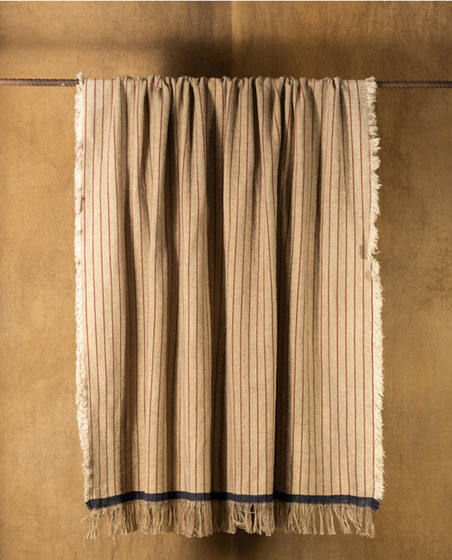 Lady/IC Throw