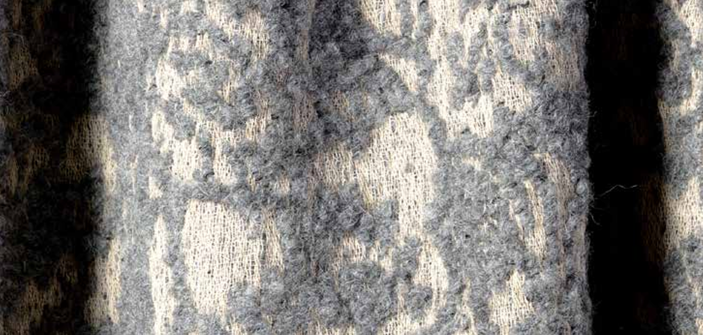 Malghe Throw