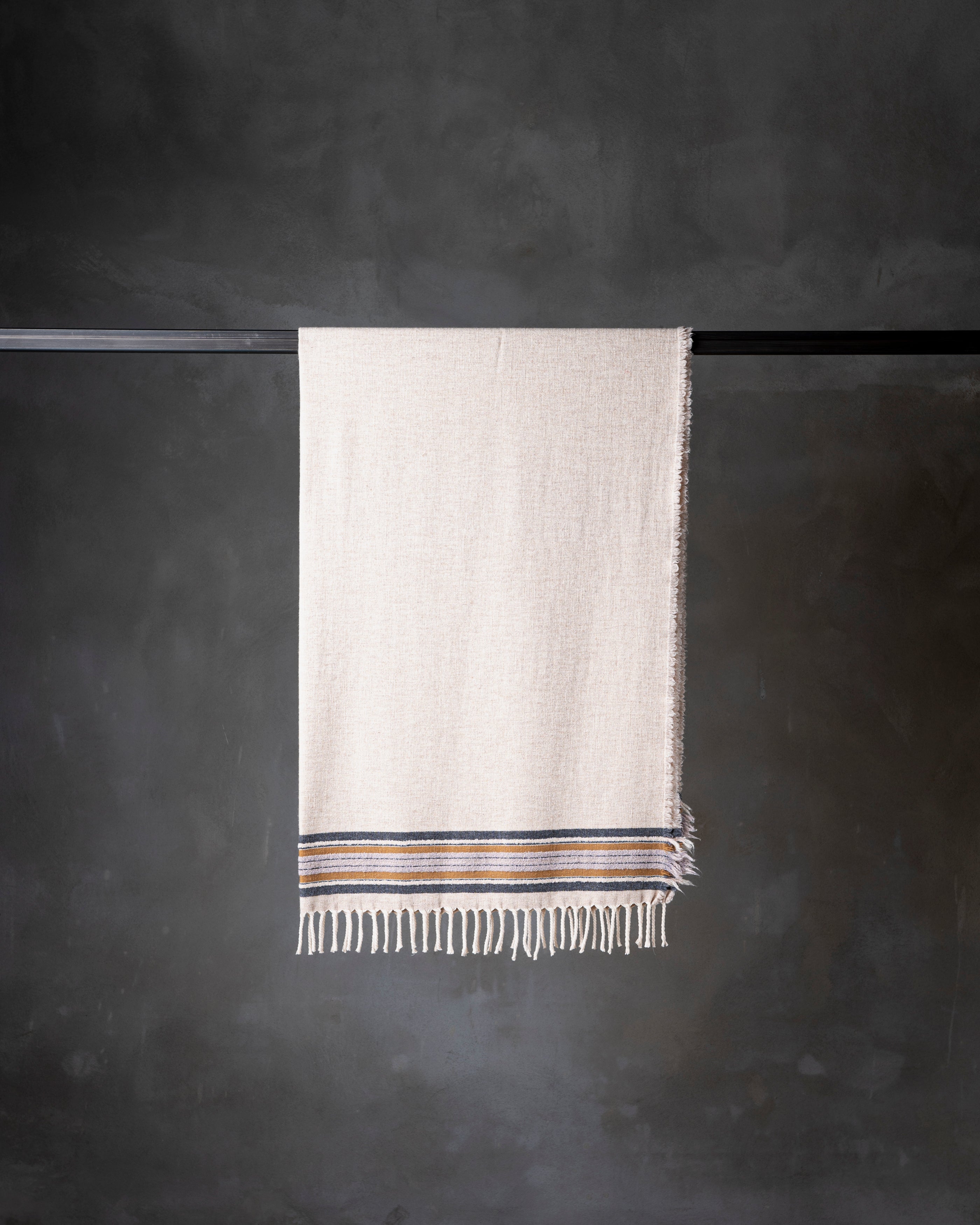 Amnesia Throw