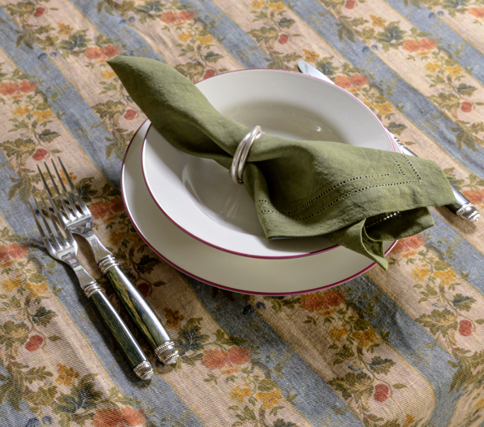 Strix Napkin