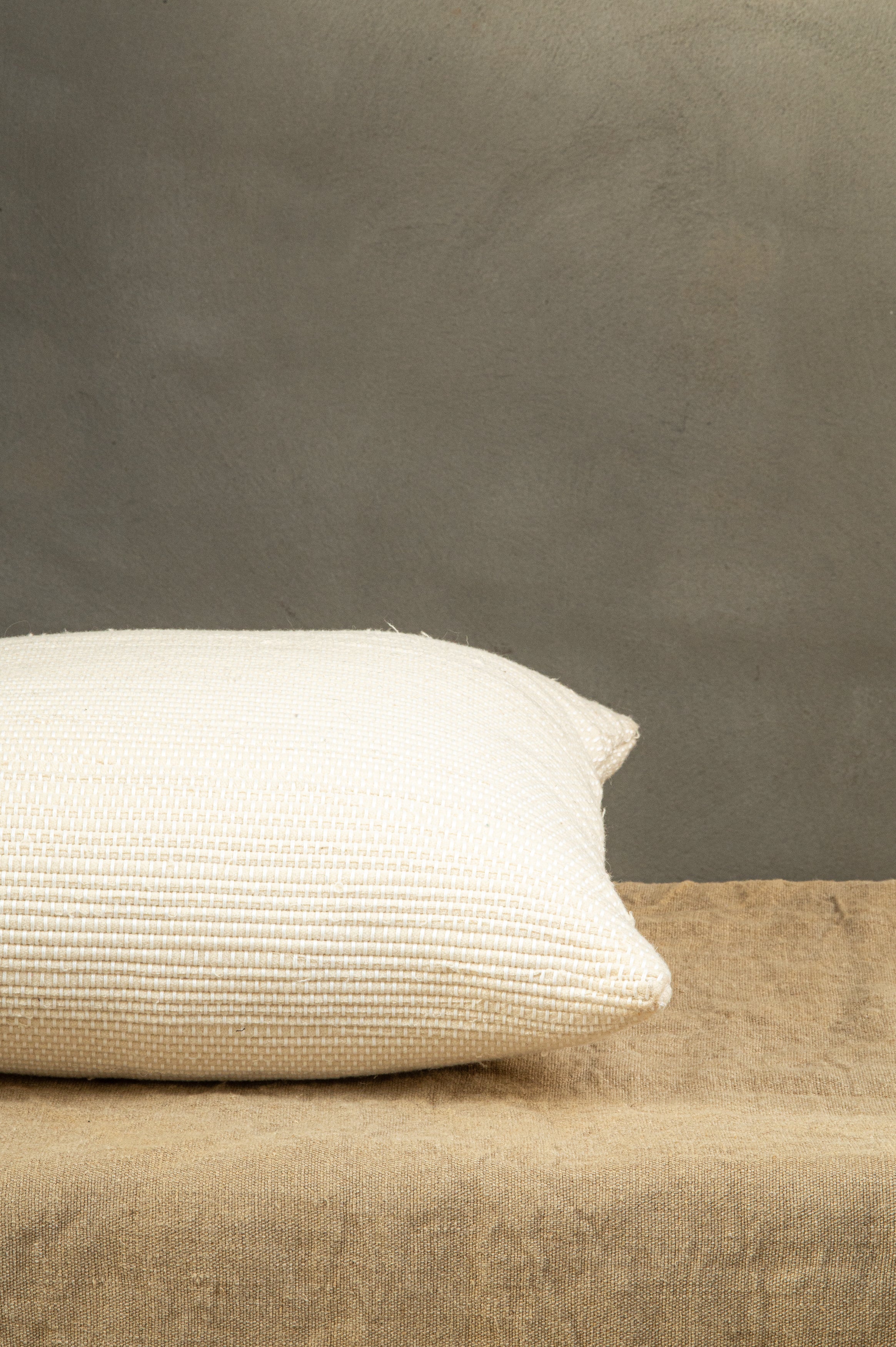 Tempiale/IC Pillow