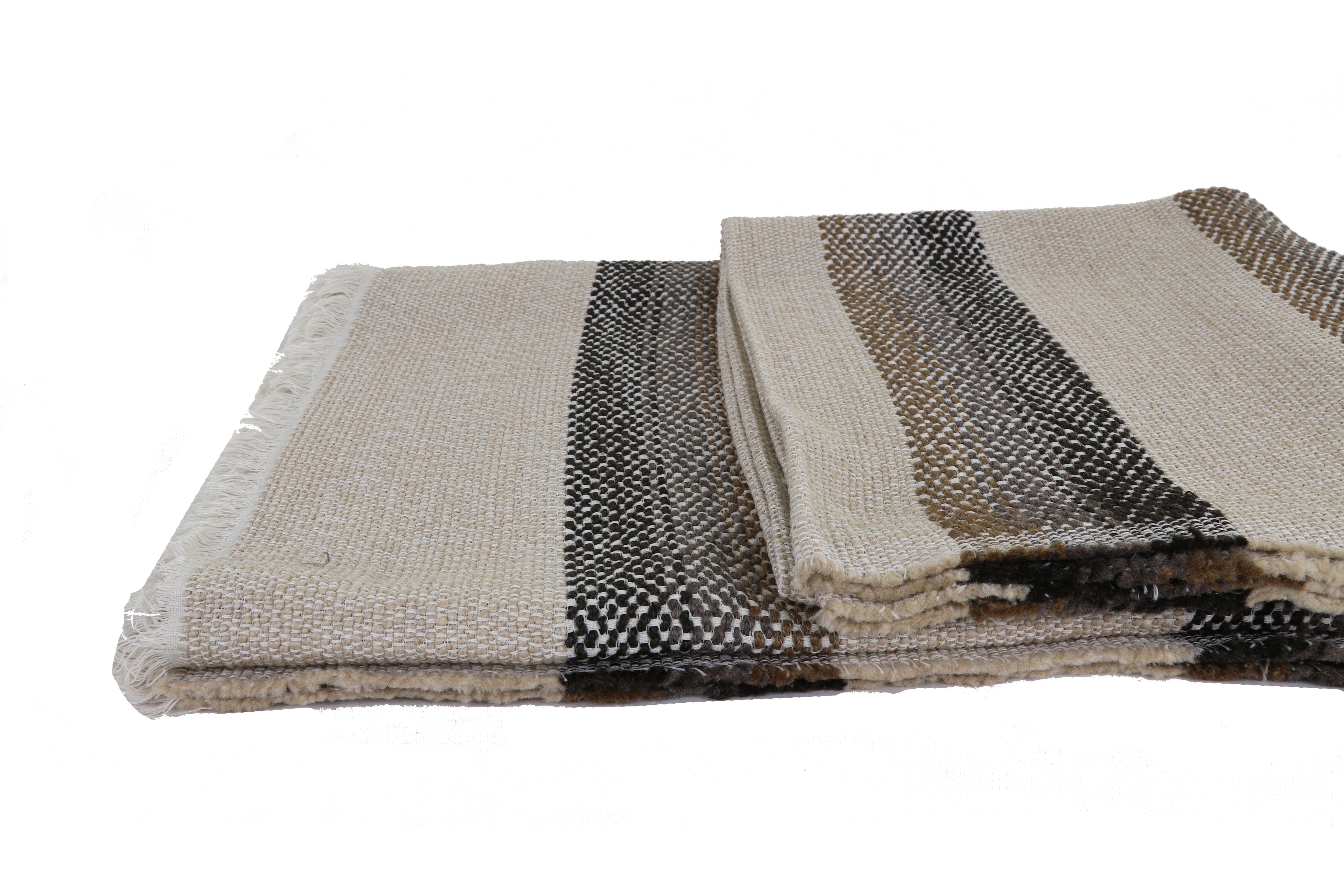 Delaura Outdoor Throw