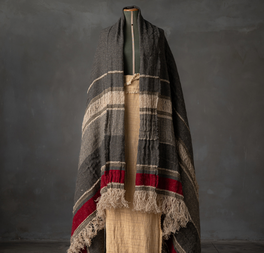 Xoroi Throw